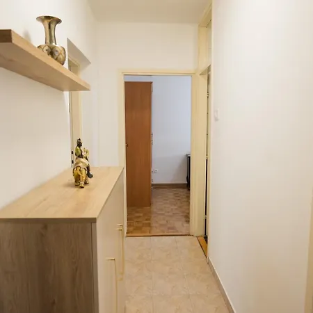 Apartment Naomi Mostar